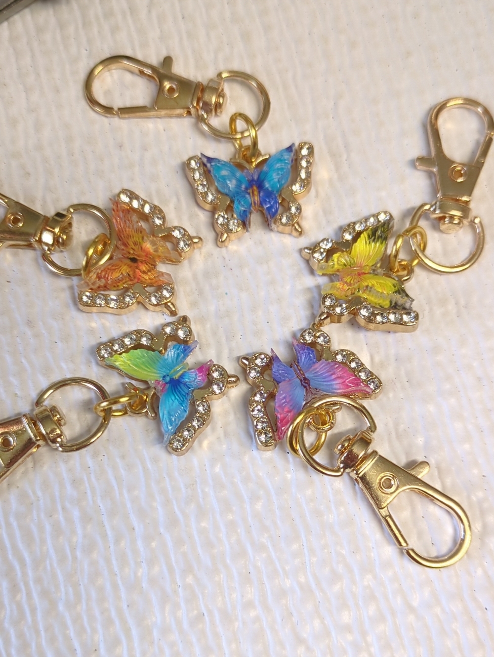 ❤️3/$10❤️Q75 Rhinestone Butterfly Keychain Charms - 5 Assorted Colors